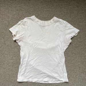 Baby tee - very pale yellow color